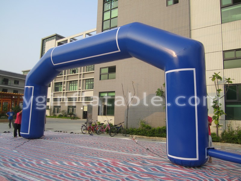 Blue inflatable advertising archGA134