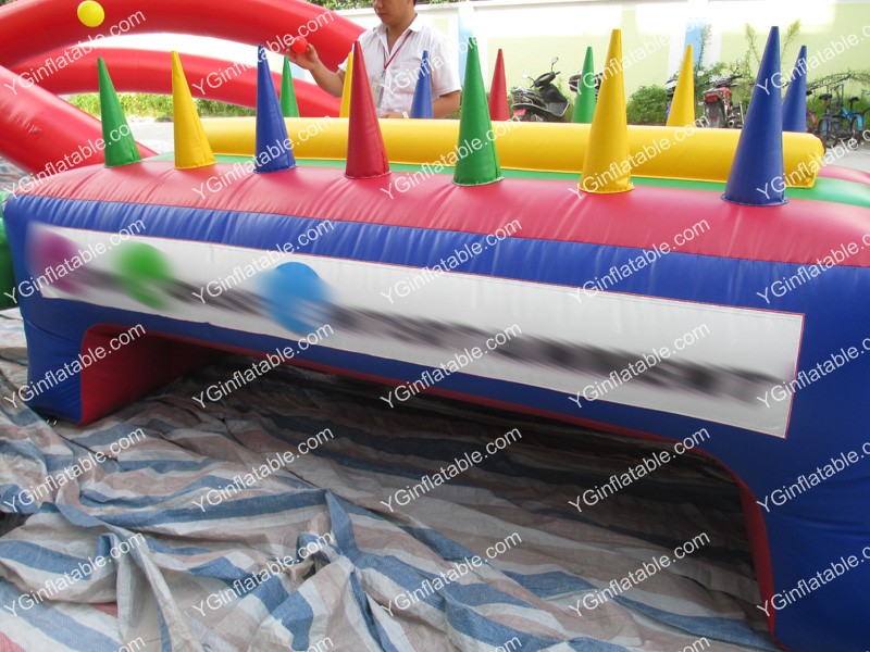 inflatable blow the ball gameGH084